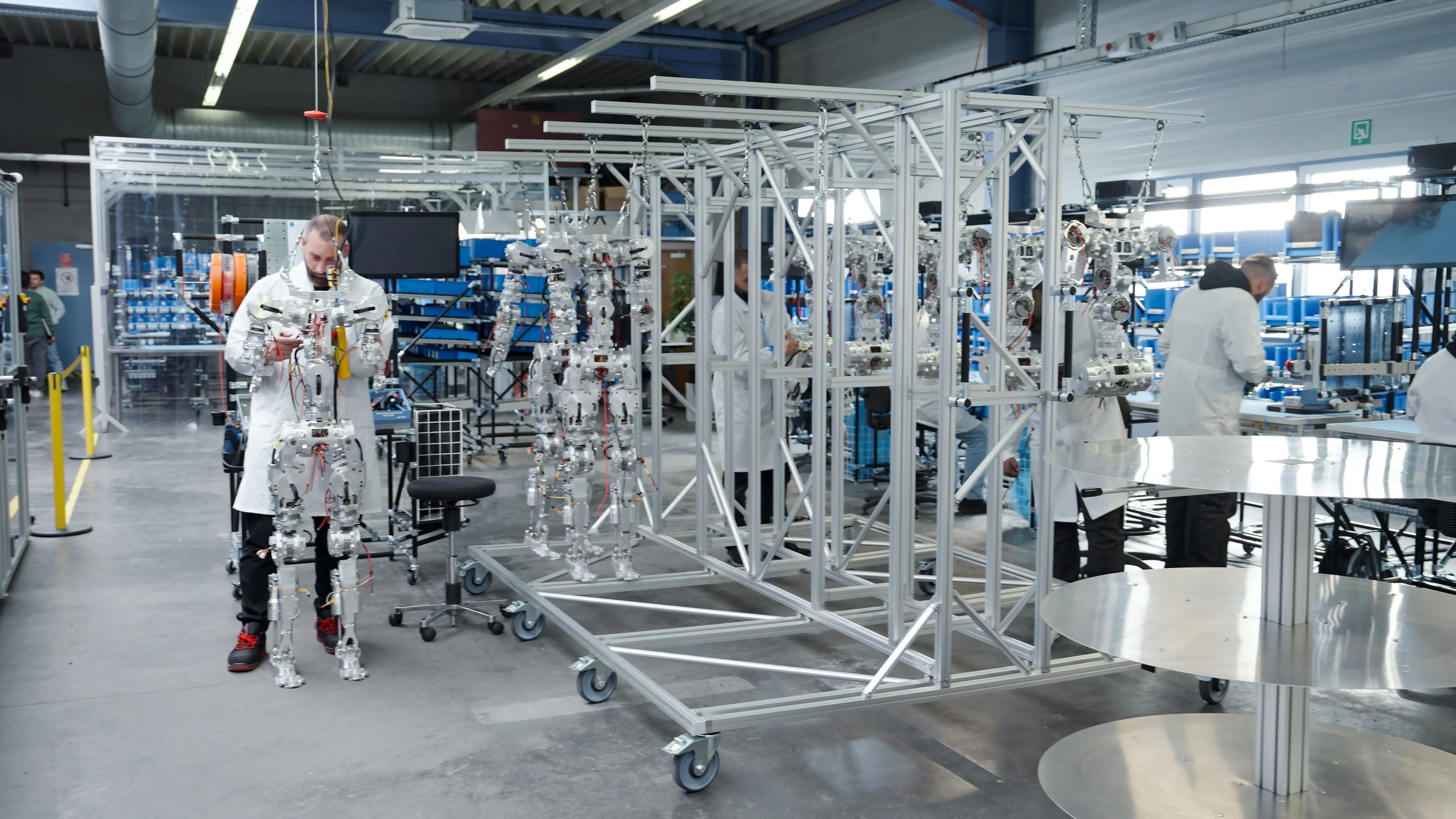 In Metzingen produziert Neura Robotics den humanoiden Roboter 4NE1 in Kleinserie. Das Kürzel steht für „For Anyone“, er soll ja für jeden sein.