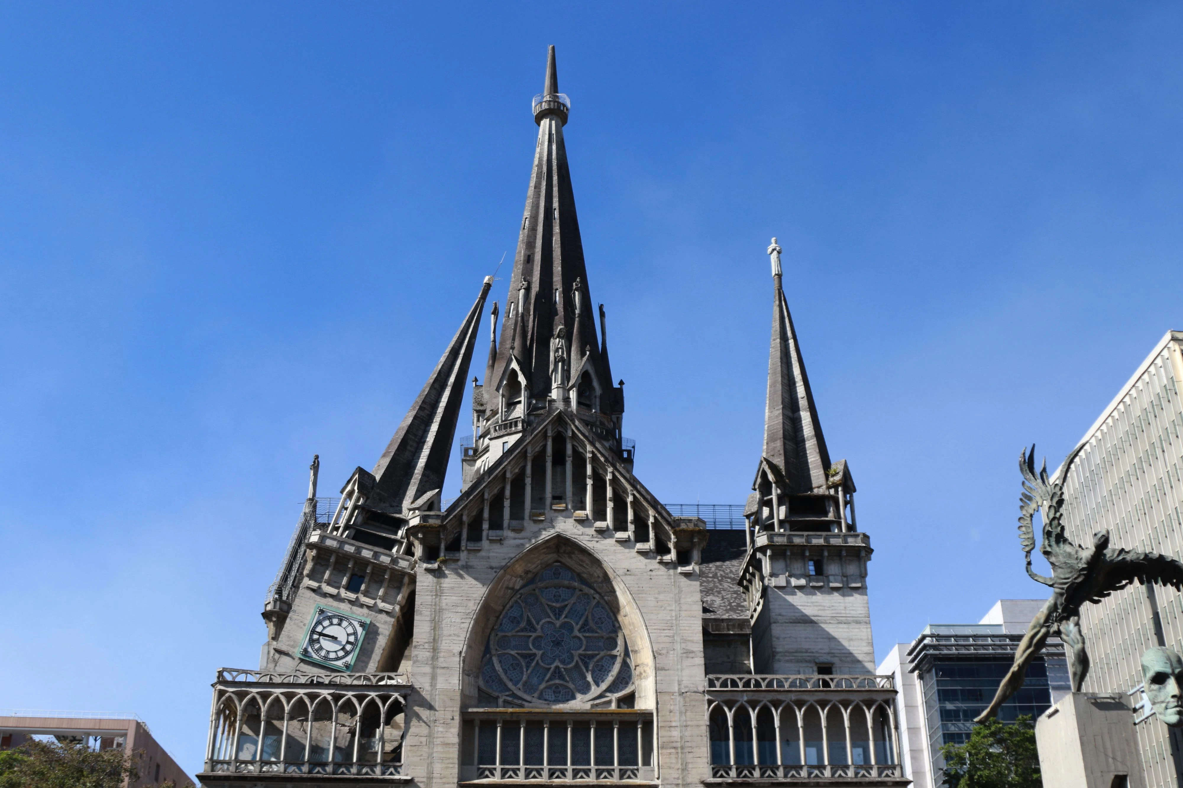 Die Kathedrale von Manizales wurde bei dem Erdbeben beschädigt.