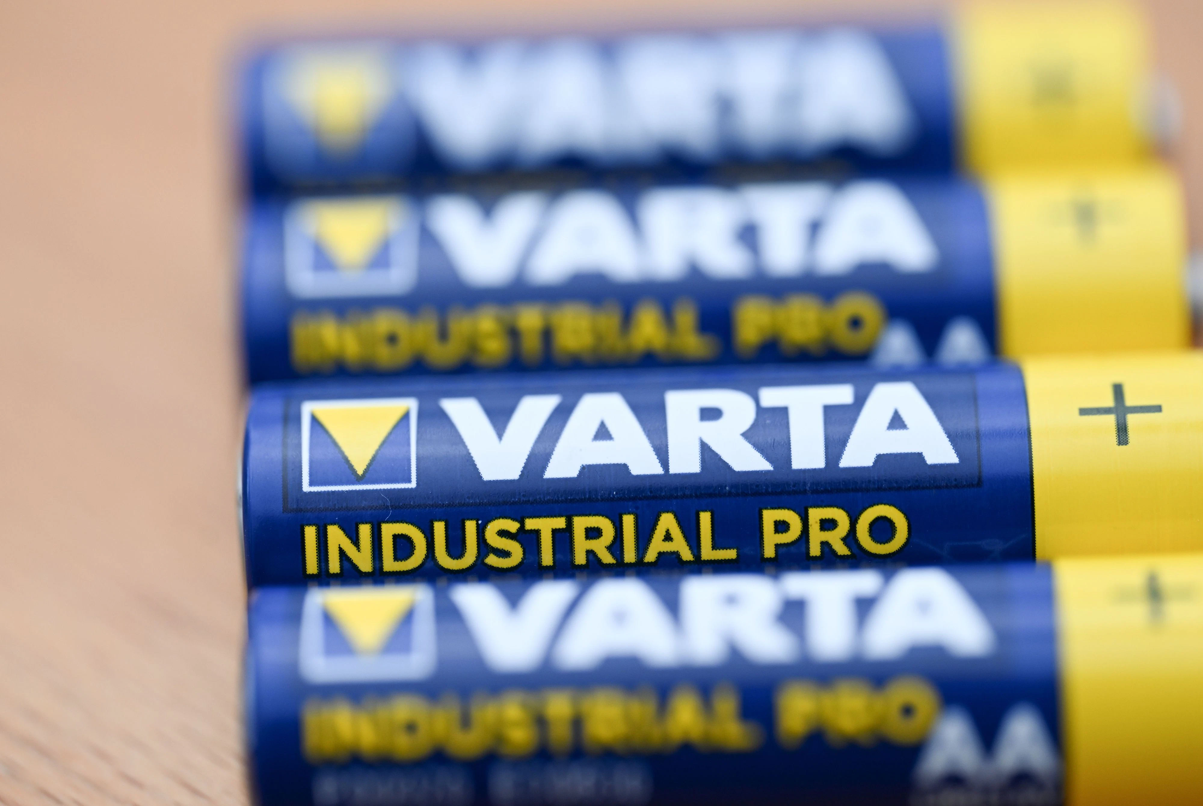 Haushaltsbatterien der Marke Varta: Die Sparte befindet sich nicht in der Insolvenz.
